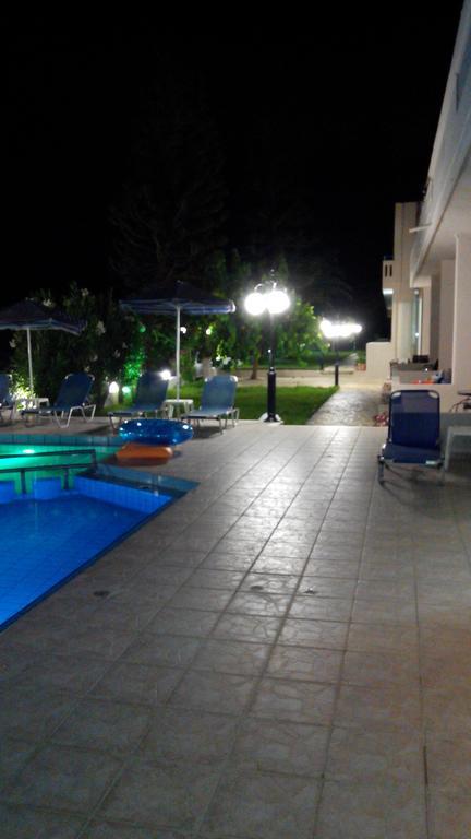 Viaros Apartments Jeráni Haníon Kültér fotó